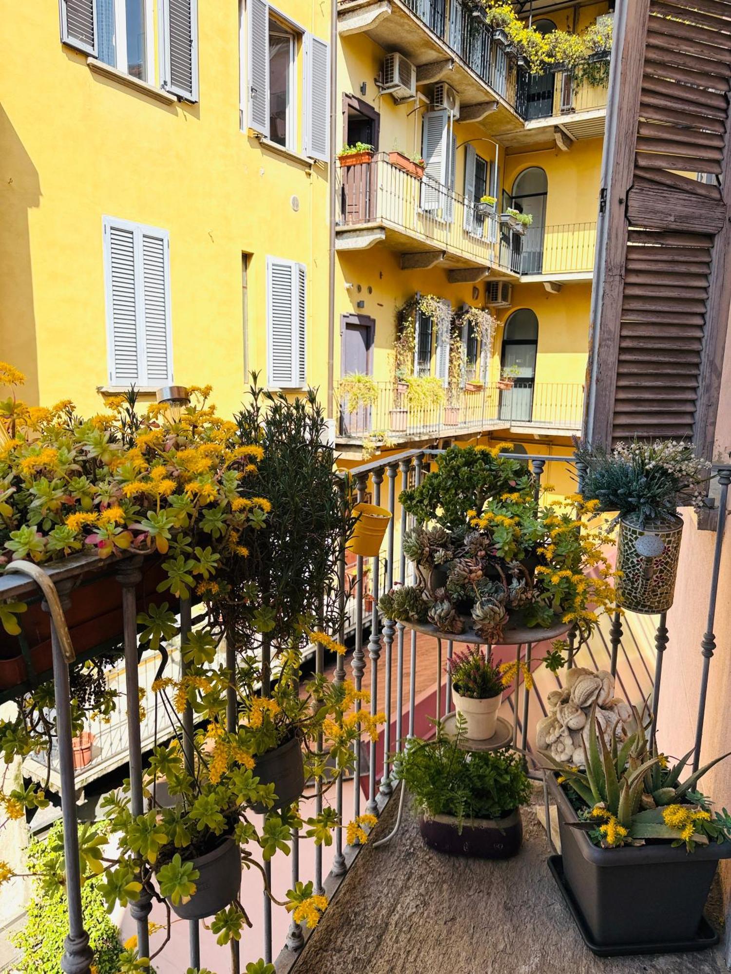Comecasa Da Chiaretta Milan Exterior photo